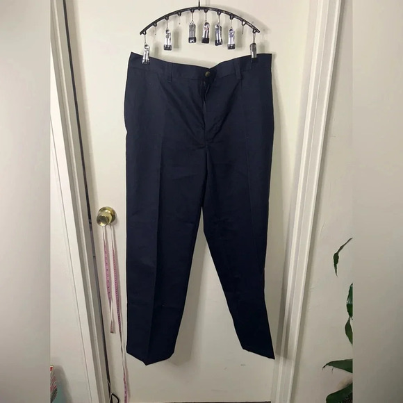 St. John's Bay Other - NWT St. John Bay Universal Wrinkle Free Pants Size 40 X 30